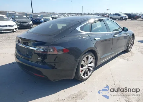 2017 Tesla Model S 100D/60D/75D/90D/P100D z USA, uszkodzony, nr VIN 5YJSA1E24HF202830
